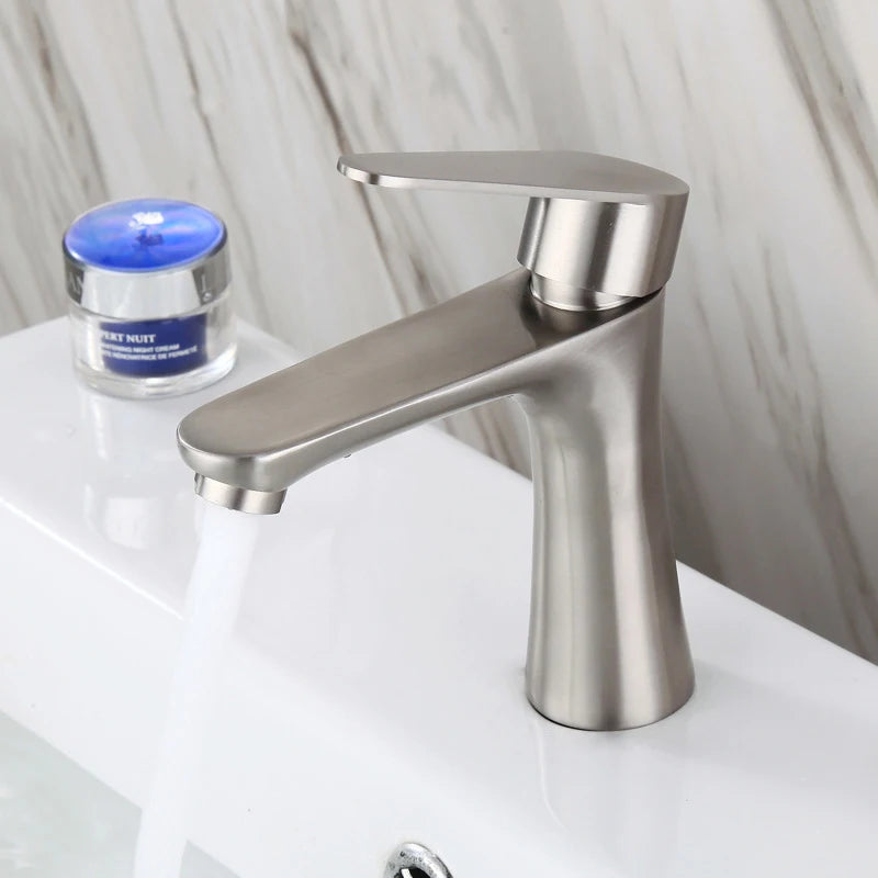 304 Stainless Steele Modern Bathroom Sink Faucet Single Handle Deck Mounted Kitchen Faucets Bathroom Accessories Tap